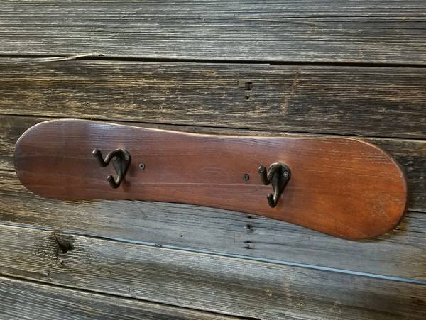 Mini Snowboard Two Hooks Coat Racks